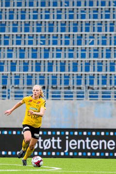 Ina Gausdal of LSK Kvinner