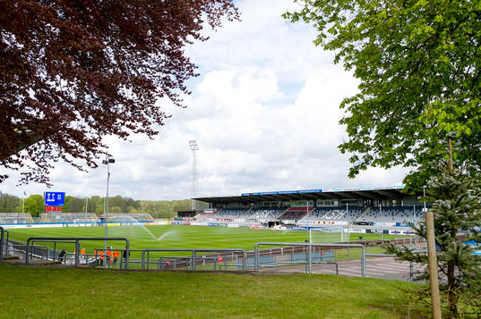 Exteriör vy över Örjans Vall före fotbollsmatchen i