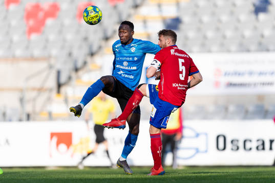 Halmstads Sadat Karim och Östers Stefan Karlsson