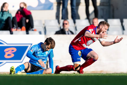 Östers Stefan Karlsson reagerar
