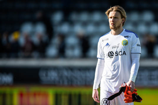 Sundsvalls målvakt William Eskelinen deppar