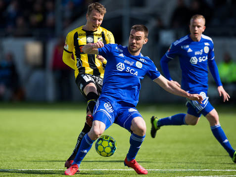 Häckens Viktor Lundberg och Sundsvalls Carlos Gracia