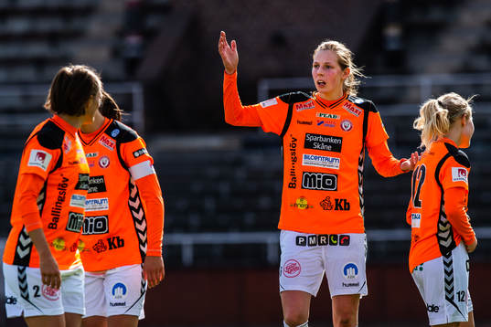 Kristianstads Amanda Edgren deppar