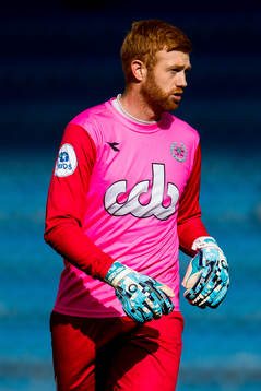 Goalkeeper Renze Jagger Fij of Nest-Sotra