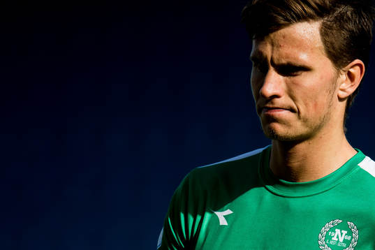 Andreas Hoven of Nest-Sotra looks dejected
