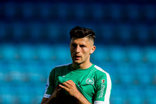 Elmin Nurkic of Nest-Sotra looks dejected