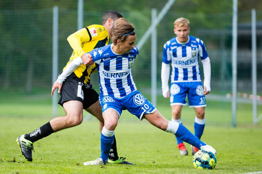 Häckens Aiham Ousou och IFK Göteborgs Noah Alexandersson