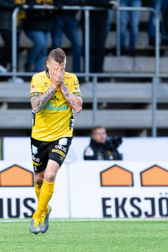 Elfsborgs Samuel Holmén deppar