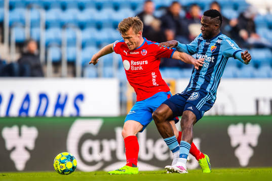 Helsingborgs Andreas Landgren och Djurgårdens Mohamed Buya