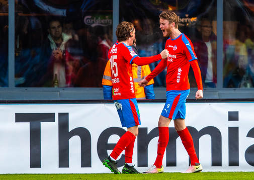 Helsingborgs Max Svensson och Rasmus Jönsson jublar