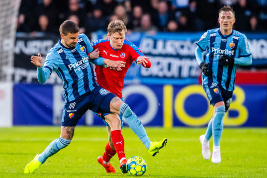 Djurgårdens Erik Berg och Helsingborgs Andri Bjarnason