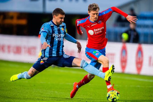 Djurgårdens Erik Berg och Helsingborgs Andri Bjarnason