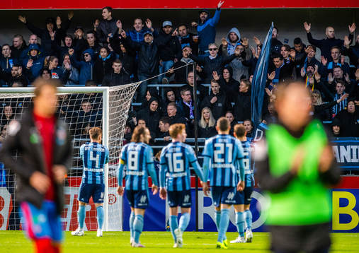 Djurgårdens spelare och supportrar