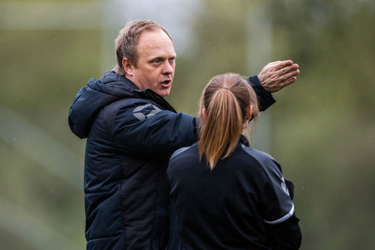 Husies tränare Mathias Johansson