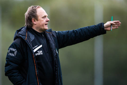 Husies tränare Mathias Johansson