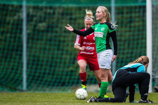 Husies Moa Lindén reagerar på ett domslut