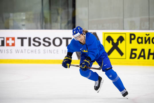 Adrian Kempe of Sweden at a practice session