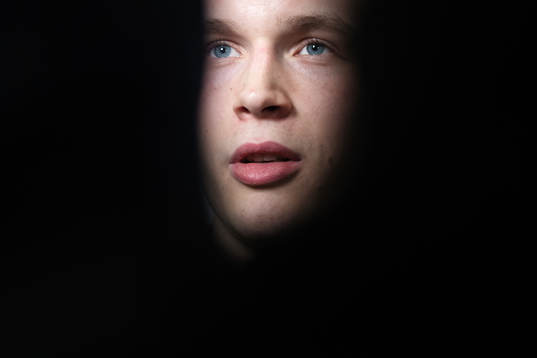 Elias Pettersson of Sweden