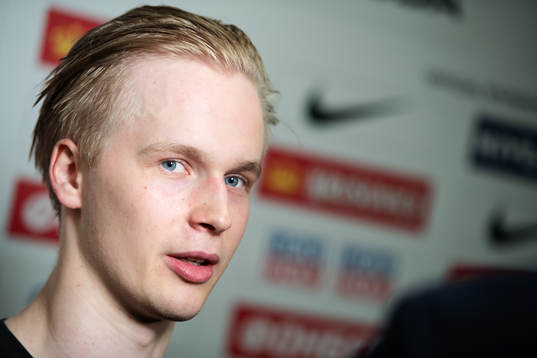Elias Pettersson of Sweden