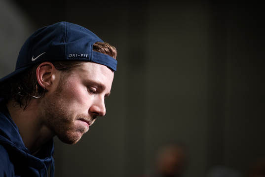 Elias Lindholm of Sweden