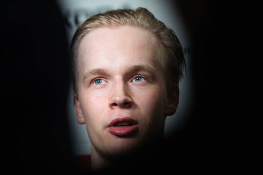 Elias Pettersson of Sweden