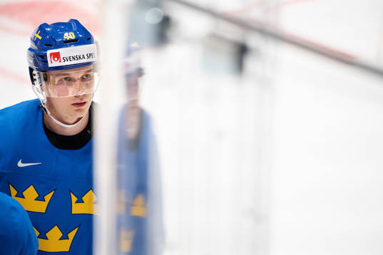 Elias Pettersson of Sweden at a practice session