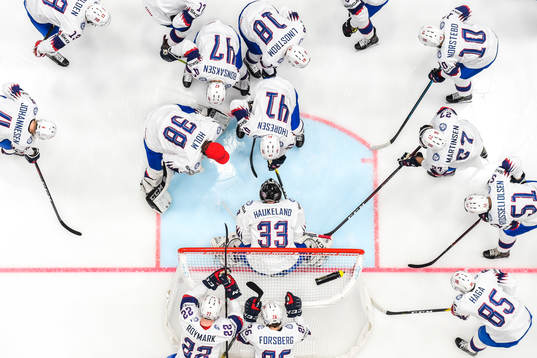 Team Norway gathered with goaltender Henrik Haukeland ahead