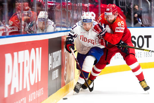 Mats Roselli Olsen  of Norway and Nikita Nesterov of Russia