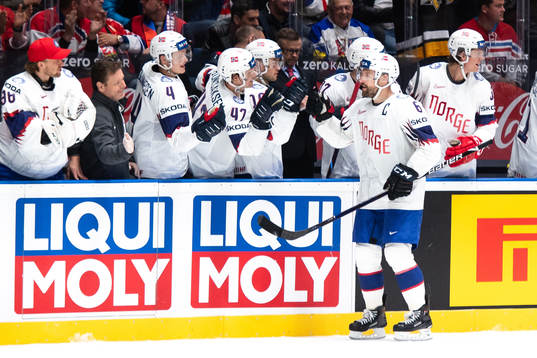 Jonas Holøs of Norway celebrates the 5-2 goal