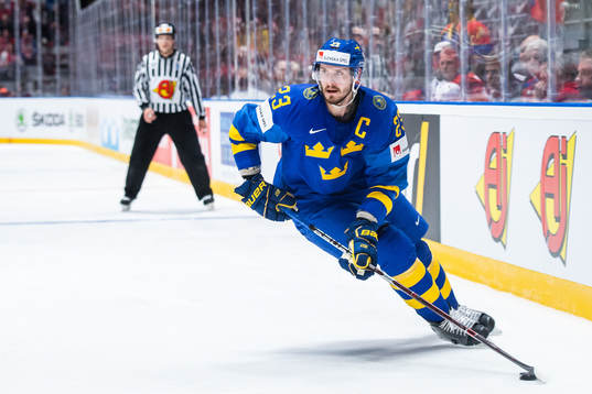 Oliver Ekman Larsson of Sweden