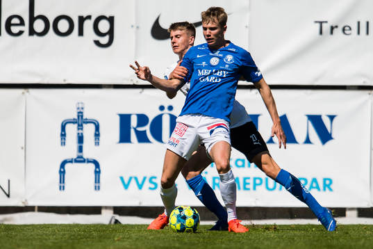 Trelleborgs Hugo Andersson och Halmstads Erik Ahlstrand