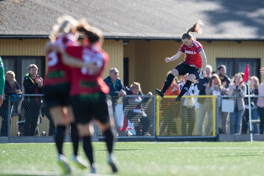 Limhamn Bunkeflos Andrea Thorisson jublar