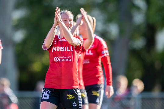 Limhamn Bunkeflos Mia Persson jublar
