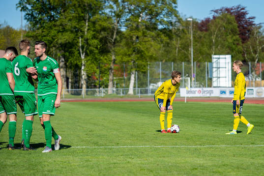 Ängelholms Niklas Svensson och Alexander Engholm planerar