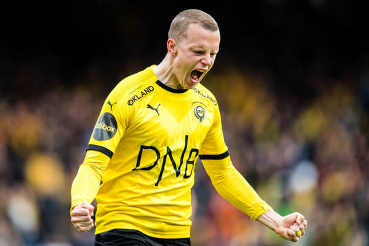 Bläddra bland fler bilder av Football, Eliteserien, Lillestrøm - Rosenborg