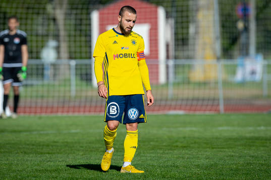 Ängelholms Filip Pivkovski deppar