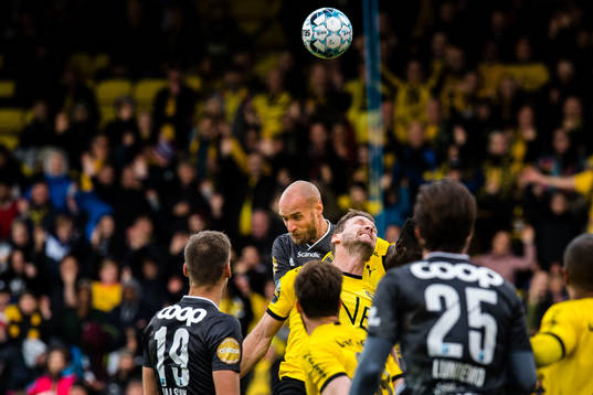 Tore Reginiussen of Rosenborg och Frode Kippe of Lillestrøm