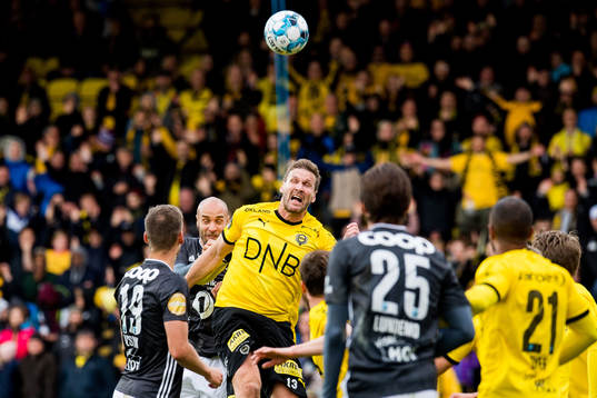 Tore Reginiussen of Rosenborg and Frode Kippe of Lillestrøm