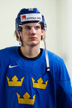 Oskar Lindblom of Sweden at a practice session