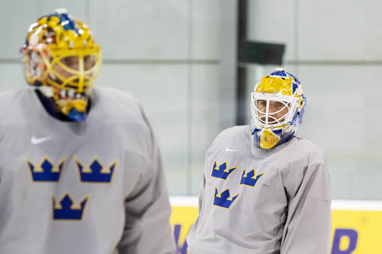 Goaltenders Jacob Markström and Henrik Lundqvist of Sweden