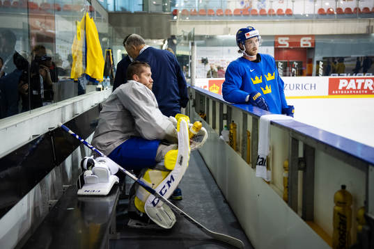 Goaltender Jacob Markström and Elias Lindholm of Sweden at