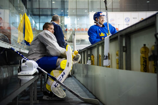 Goaltender Jacob Markström and Elias Lindholm of Sweden at
