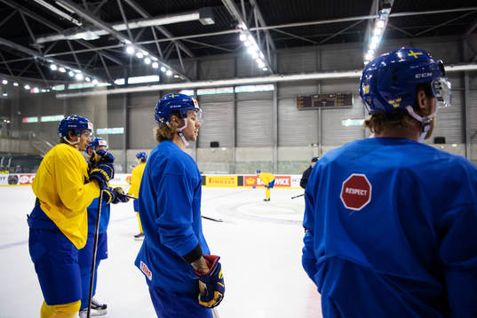 Adrian Kempe of Sweden at a practice session
