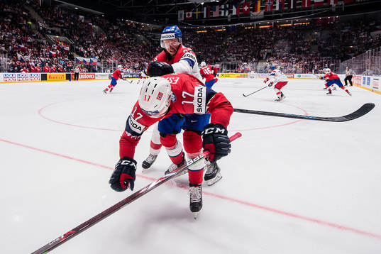 Stefan Espeland of Norway  and Tomas Zohorna of Czech