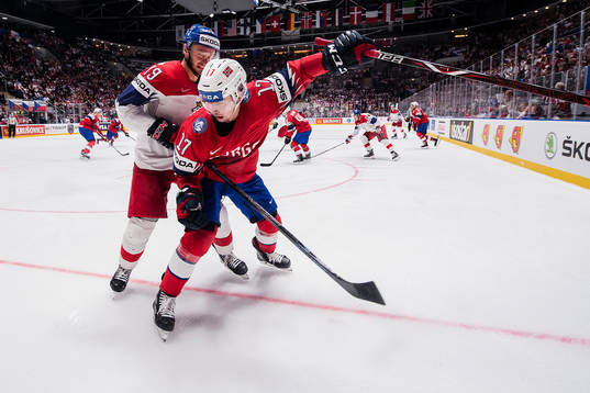 Tomas Zohorna of Czech Republic and Stefan Espeland of