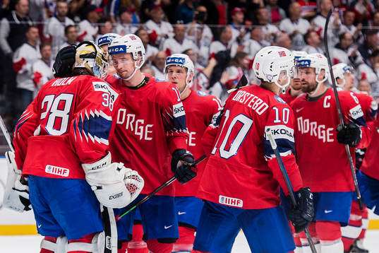 Players of Norway looks dejected