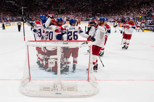 Players of Czech Republic celebrates
