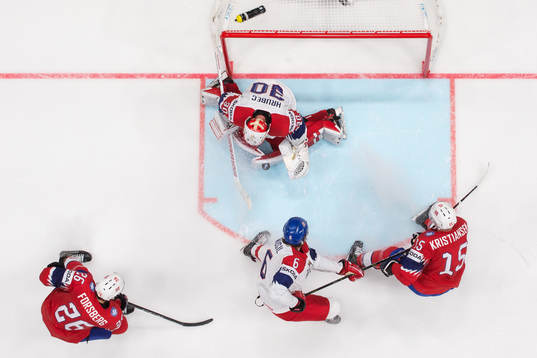 Kristian Forsberg and Tommy Kristiansen of Norway in action