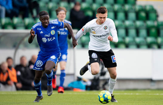 Sundsvalls Pa Konate och Örebros Jake Larsson
