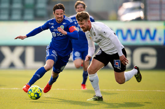 Sundsvalls Linus Hallenius och Örebros Michael Almebäck